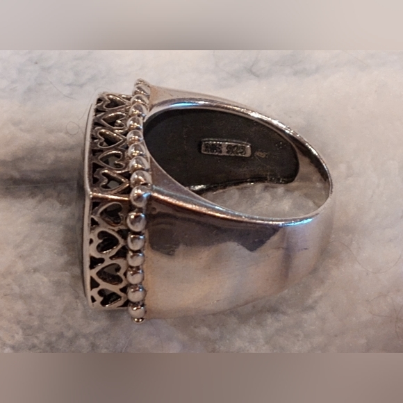 Black Onyx and Sterling Silver Statement Ring. Size 7 Vintage - Picture 5 of 7